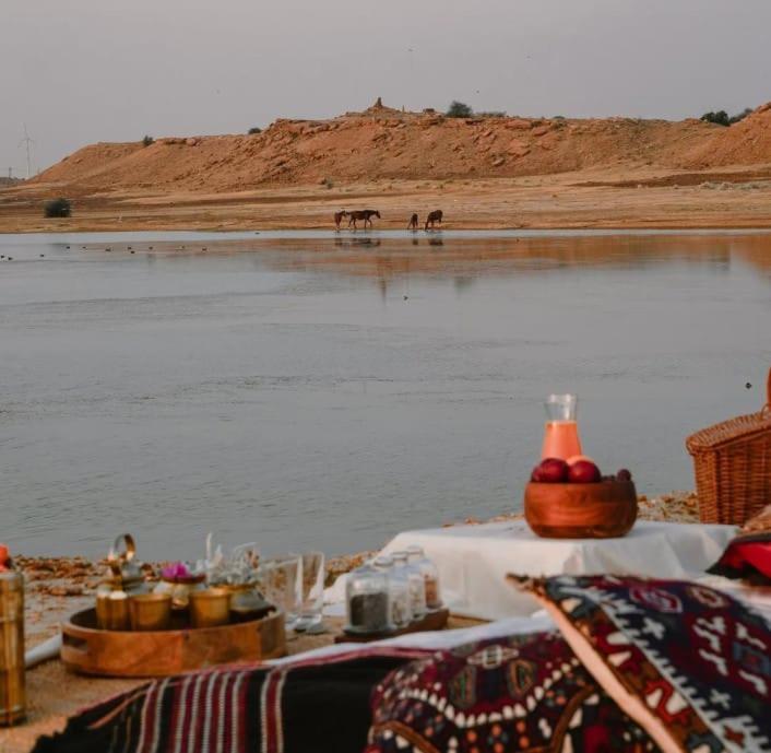 Khamma Ghani Resort With Pool Jaisalmer Zewnętrze zdjęcie